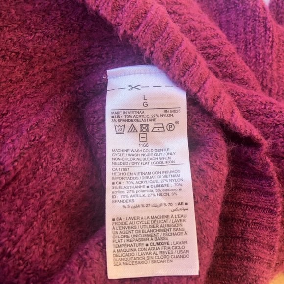 Old Navy Raspberry V Neck Sweater Pullover Acrylic Blend Soft Womens Large - Picture 5 of 9
